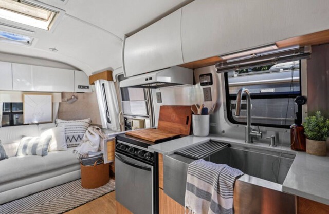 Airstream - (Cottonwood)