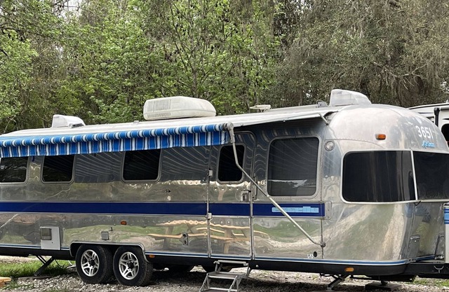 Airstream Excella - Vintage RV