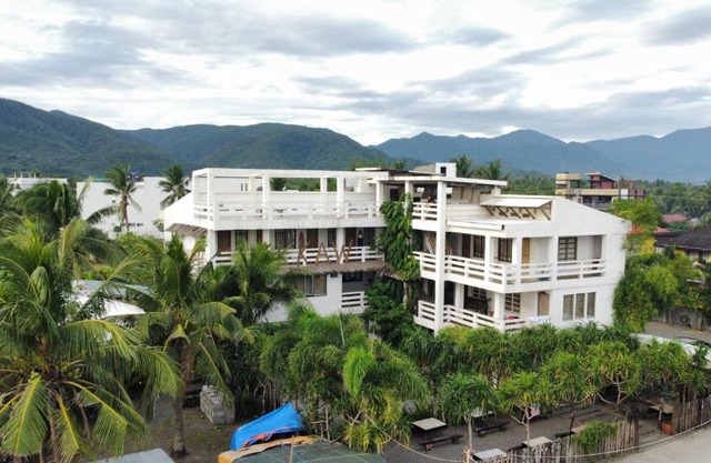 Akkaw Baler Hometel