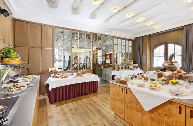 AKZENT Brauerei Hotel Hirsch