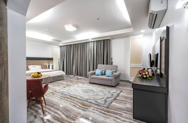 AL AMERAT HOTEL