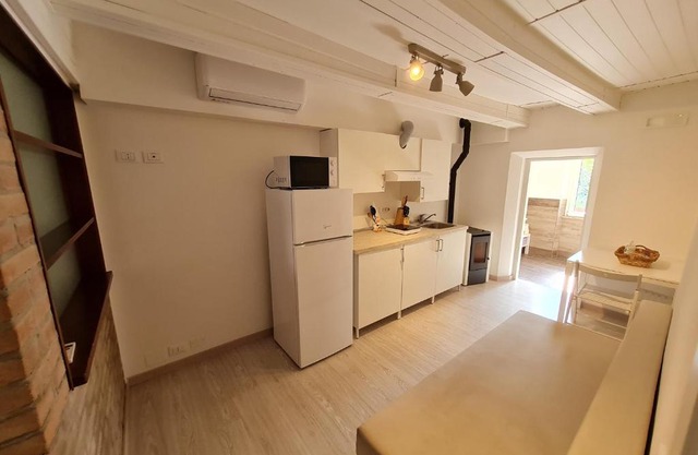 Al Castello - Aeroporto delle Marche - Ancona