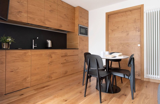Al Forte 6 - One Bedroom Apartment, Sleeps 3