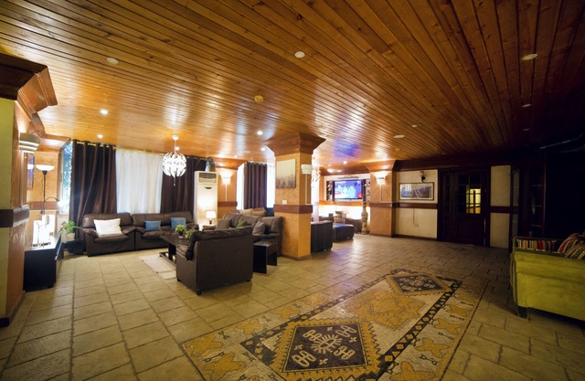 Al Joude Hotel