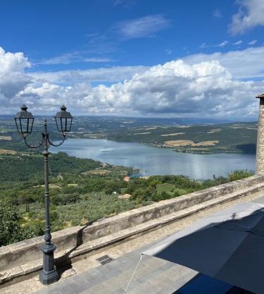Al Panorama Civitella del Lago