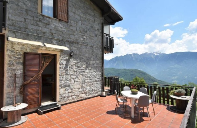Al Sole by Interhome