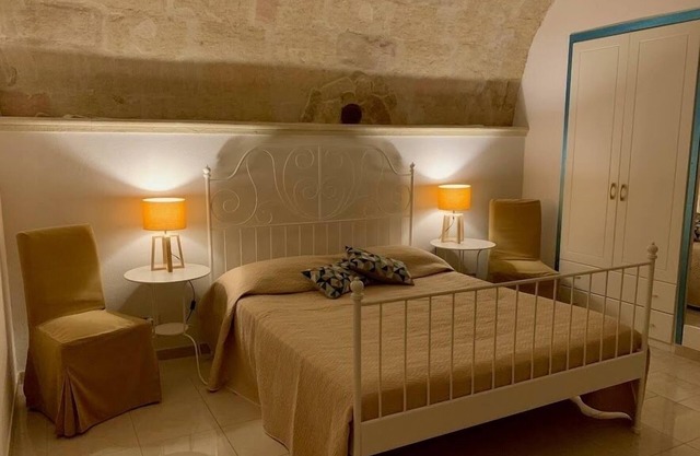 Al Vicoletto -Typical apartment in the historic center located on the ground floor