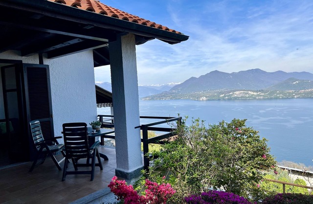 ALBA SUL LAGO - fantastic lake and panoramic view, perfect starting position