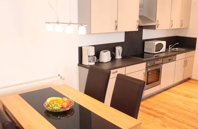 Albertus 3 - 1 separate bedroom - - Albert House