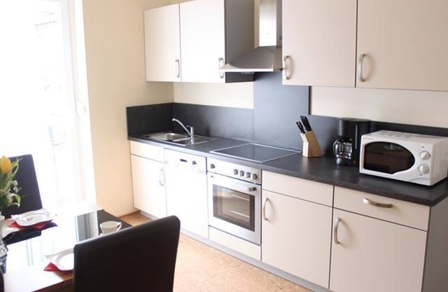 Albertus 4 - 1 bedroom - air conditioned - Albert House