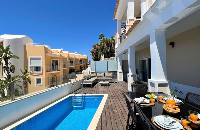Albufeira Deluxe Residence With Pool by Homing