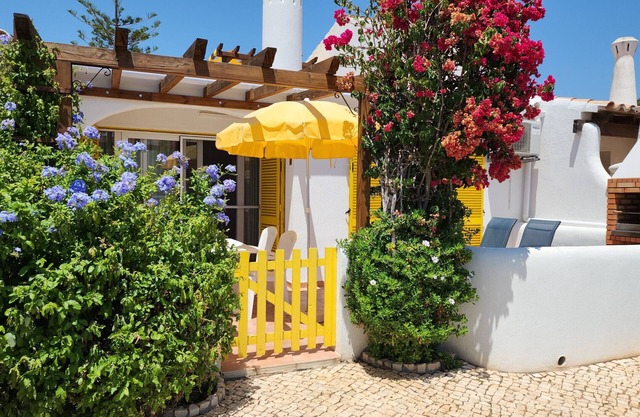 Aldeia do Golfe Sol by SAPvillas