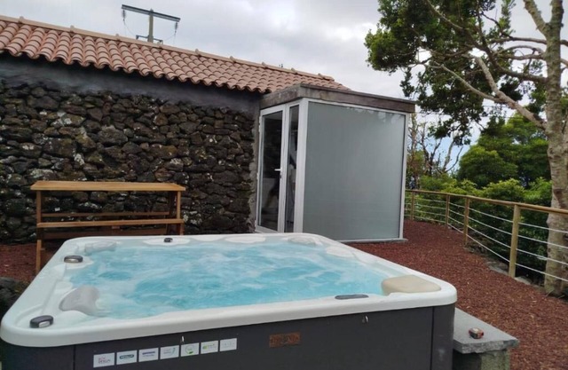 Aldeia dos Caldeirões