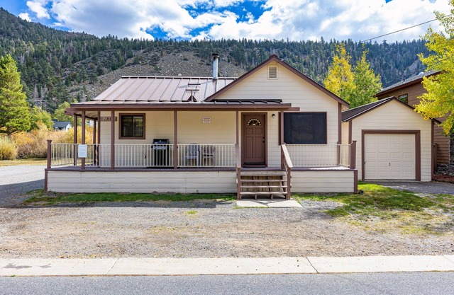 Alderman 2a - A cozy, pet-friendly bungalow