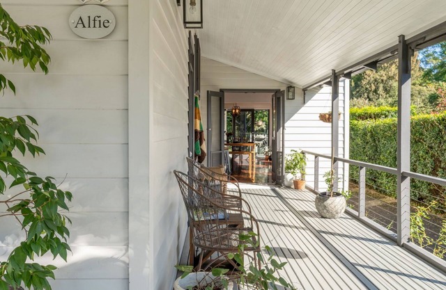 Alfie - right in the heart of Berry
