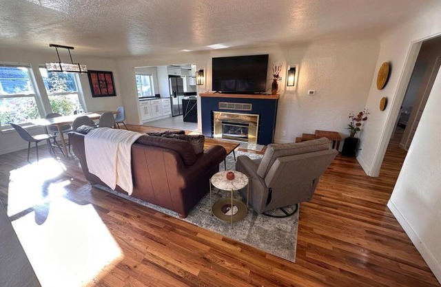 Alfred St Air BNB