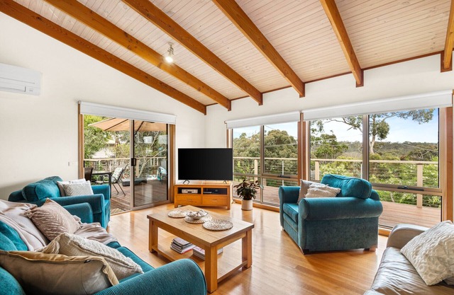 Alfresco @ Anglesea spacious holiday home