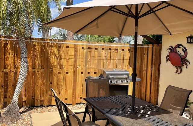 All inclusive, 2 bed 2 bath, pool, perfect location!