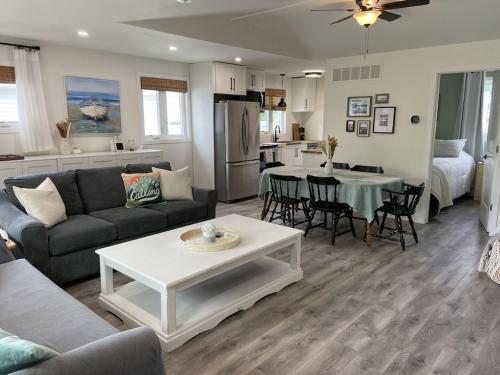 All Season Cottage close to Long Beach