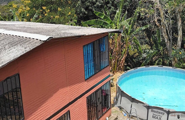 All the comforts in a three bedrooms apartment immersed in the Colombian nature