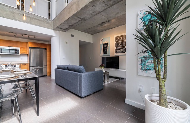 Alluring condo between DD & Wynwood-Miami Midtown