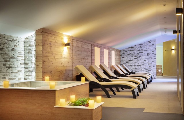 Alma Living Hotel