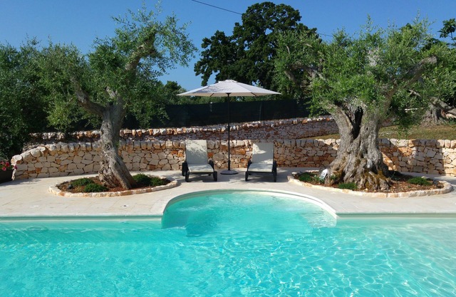 Almapetra Trulli Resort