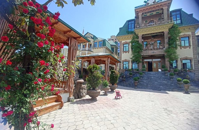 Almaz - Hotel