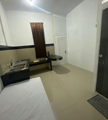 Almic Inn Medan