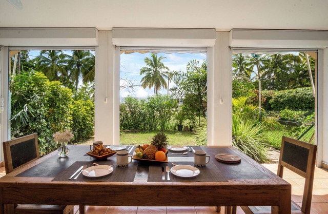 Aloé Apartment - Garden and direct beach access