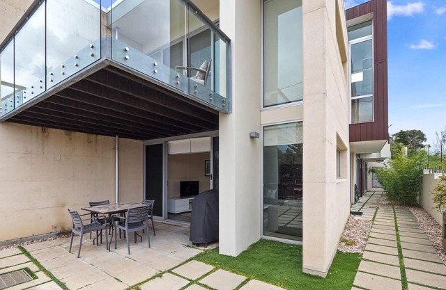 Alouarn Apartment 2 – 2 – sleeps up to 4 Experience Augusta - Alouarn Apartment 2 – 2