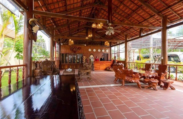 ALPACA RESORTS