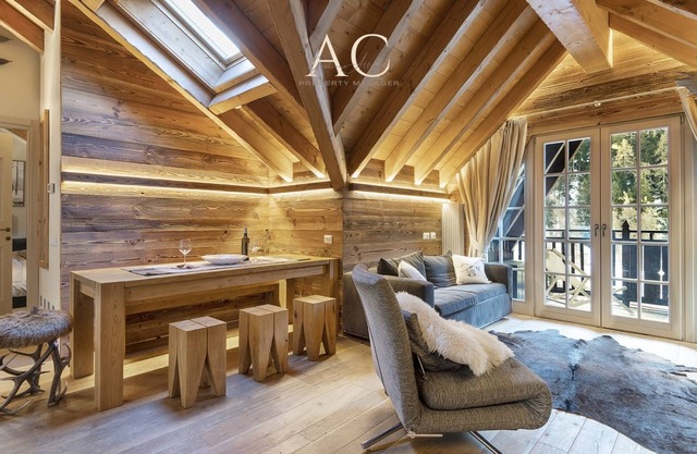 Alpen Chalet - Two Bedroom Apartment, Sleeps 6