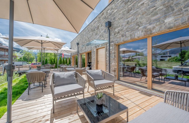 AlpenParks Chalet & Apartment Alpina Seefeld
