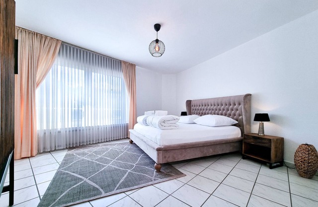 Alpha Apartments: Design & Komfort, 2 Schlafzimmer