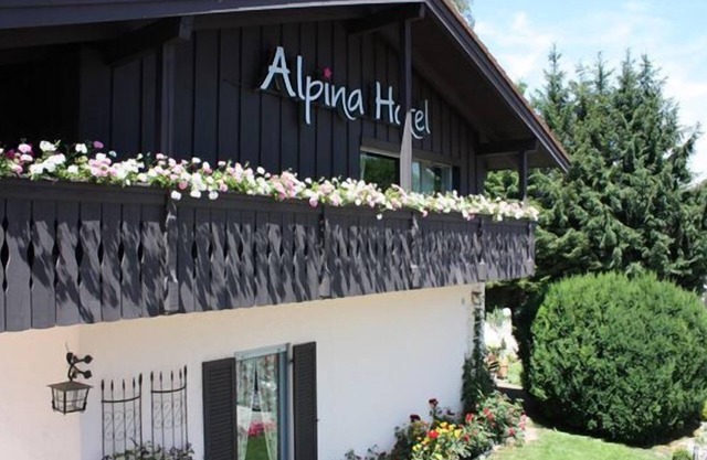 Alpina Hotel