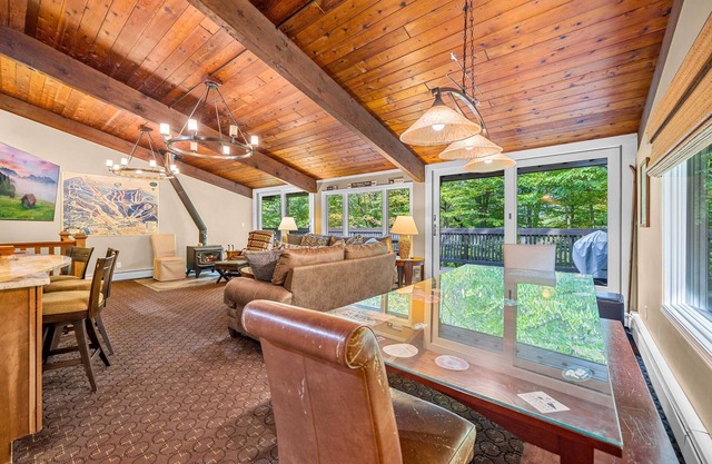 Alpine Court Chalet 4 Bedroom Home