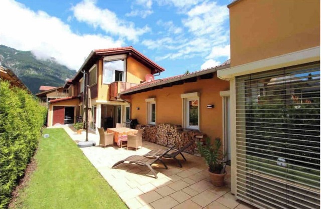 Alpine Escape Holiday Home with Mountain View