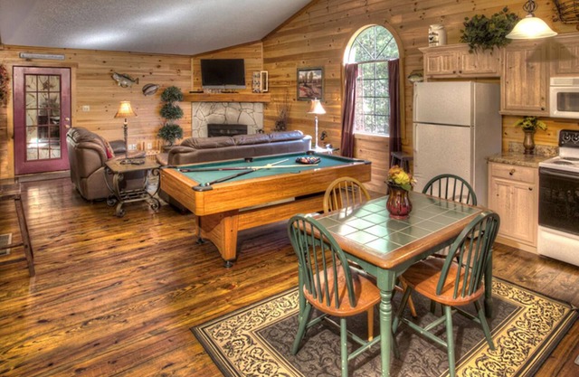 Alpine Escape | 2BR Cabin with Screened in Porch, Outdoor Fireplace and Hot Tub