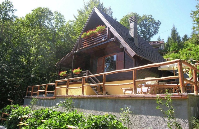 Alpine Getaway in Tuscany