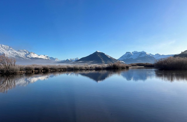 Alpine haven in Spectacular Glenorchy.nn