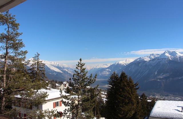 Alpine panorama studio