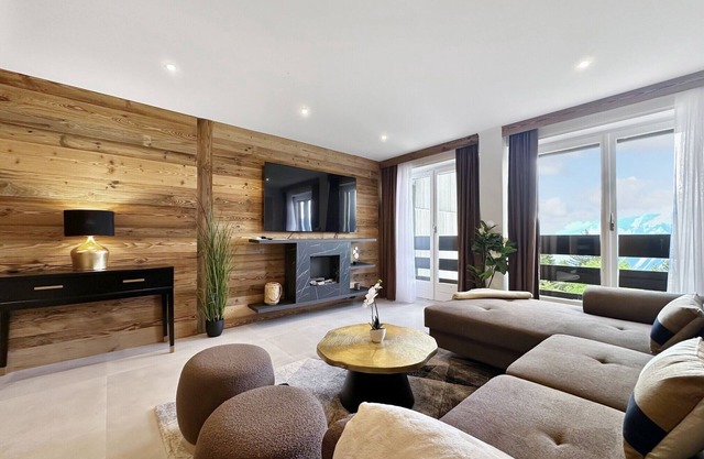 Alpine Pearl - Panoramic Mountain Views - Aminona
