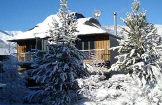 Alpine Snow Dome, Castle Hill Village,