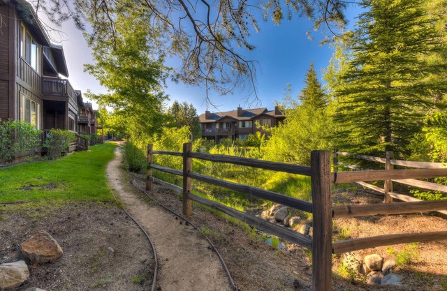 Alpine Way | Lake & Sugar Bowl Resort