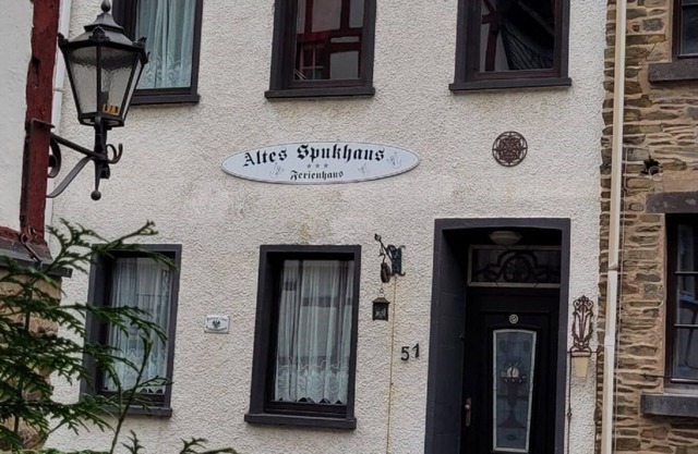 "Altes Spukhaus" Beilstein - historic winegrower's house from 1880