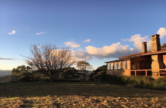 Alto da Montanha house overlooking Pedra do Baú - Santo Antonio do Pinhal