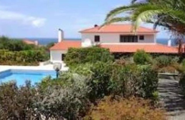 Alto da Praia Villa