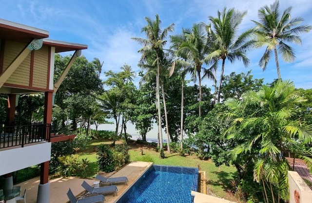 Amatapura 15 Beachfront Pool Villa