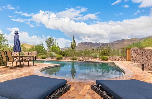 Amazing 4 Bedroom Home with Breath Taking Views